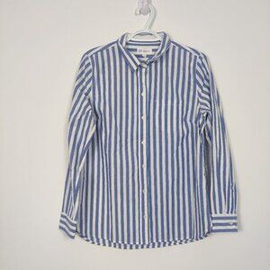 GAP Women's Fitted Boyfriend Shirt in Blue White Stripes Size Medium Oversized